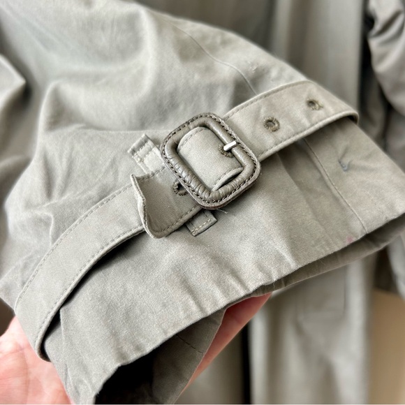 Burberrys Long Gabardine Trench Coat Wool Lining Vintage 90s Size 40R - Picture 5 of 16